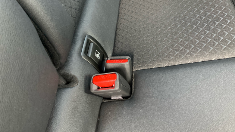 Nissan Juke 1.6 Hybrid N-Connecta 5dr Auto Hybrid Hatchback